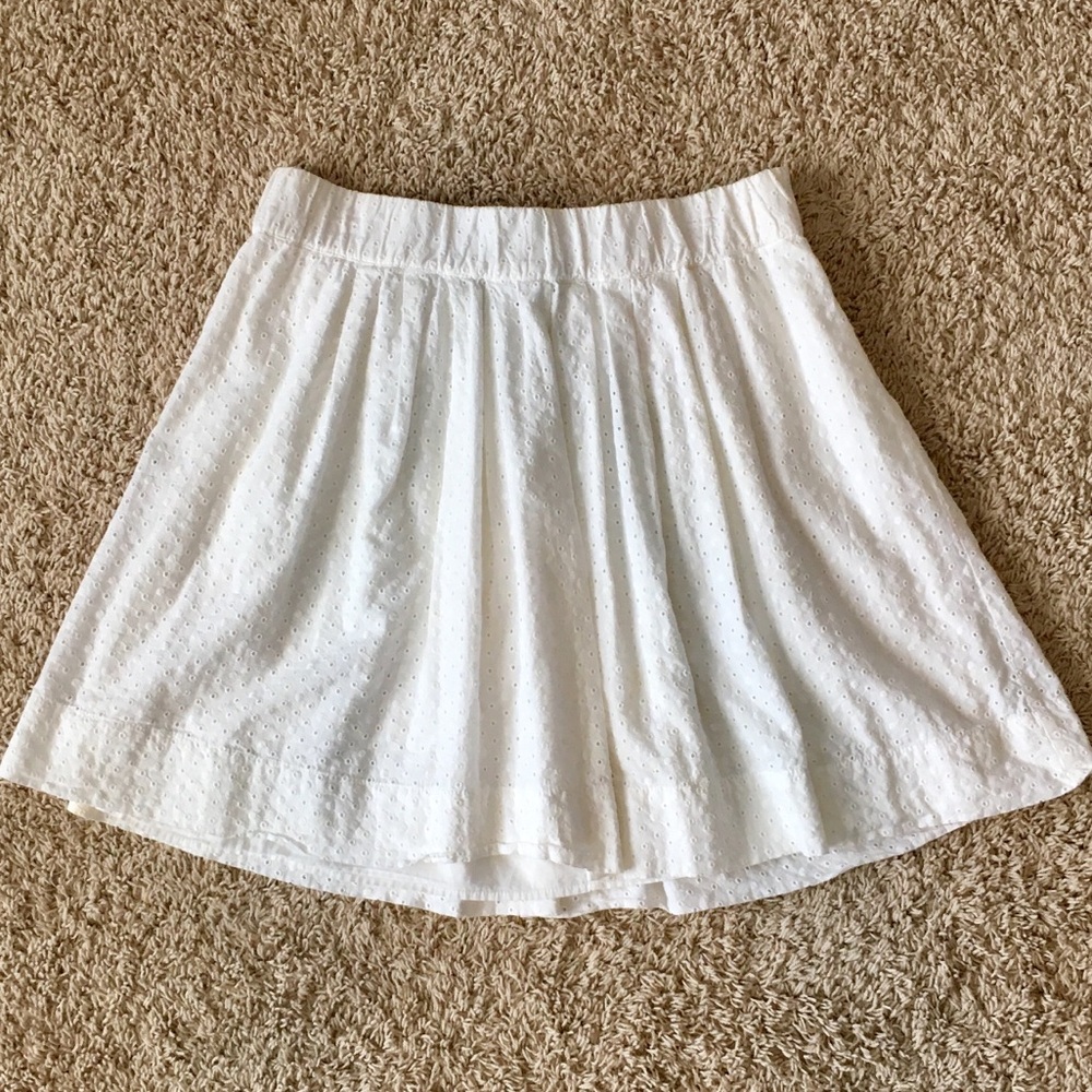 Old Navy Pleated Skirt